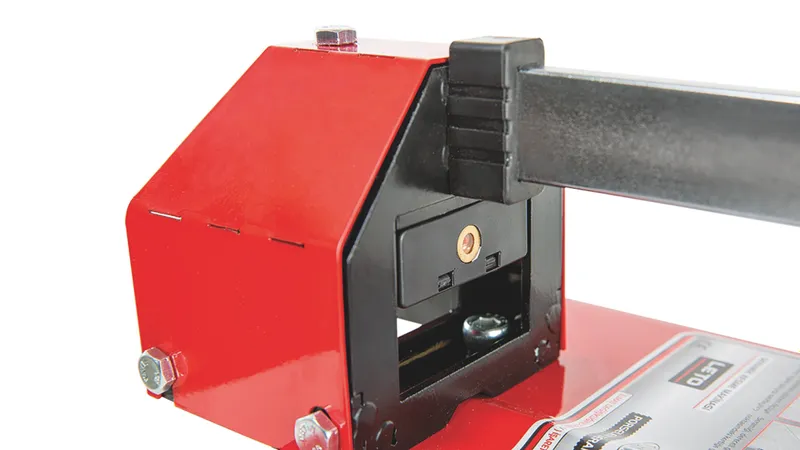 Fliesenschneider Eurocut 470 mm mit Laser mit Brechern 1