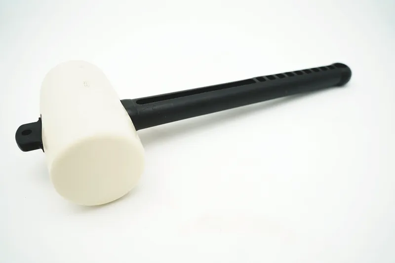 Gummihammer weiß Gr. 2 fleckenfrei 1