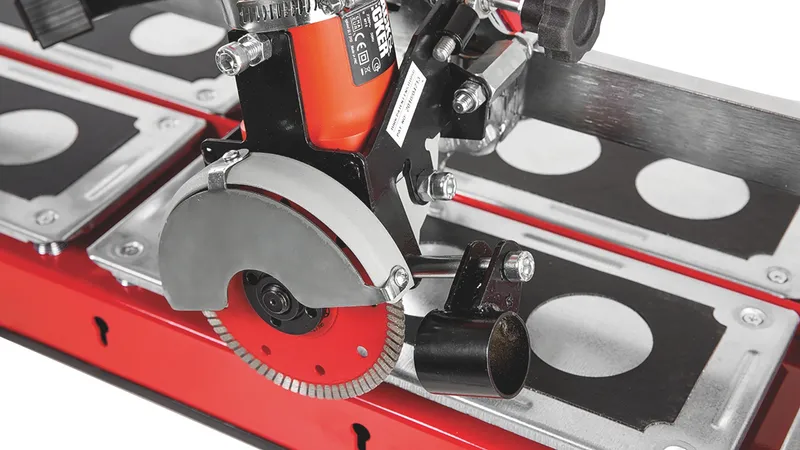 Elektrischer Fliesenschneider PowerCut 935 mm mit Beinen 5