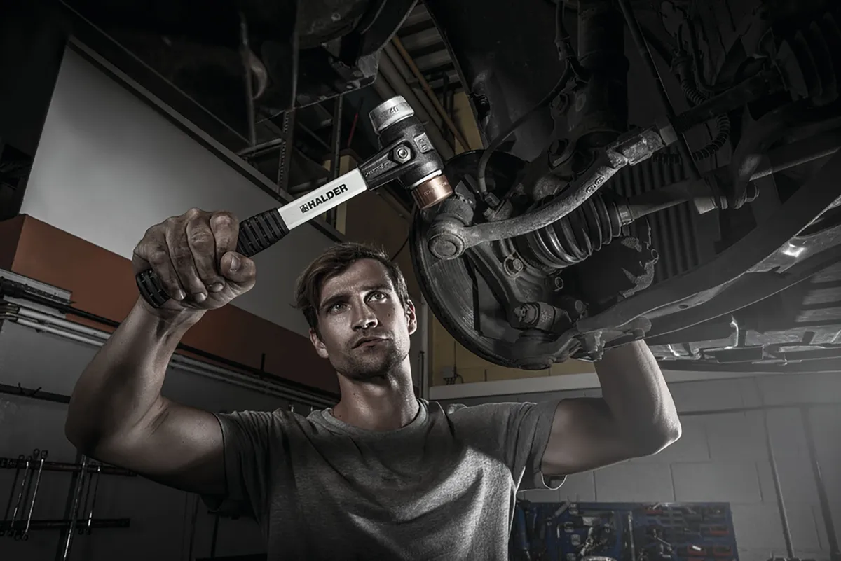SIMPLEX-Schonhammer D=40 mm, Kupfer / Weichmetall; mit verstärktem Tempergussgehäuse und Fiberglasstiel 1