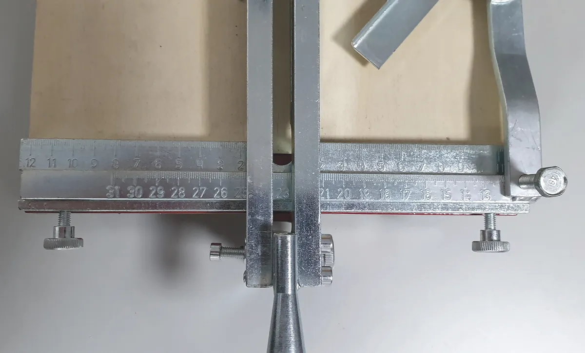HP 860 mm Fliesenschneider Holz 1