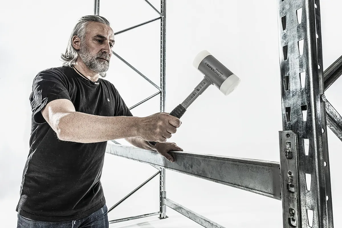 SUPERCRAFT-Schonhammer D=30 mm , mit bruchsicherem Stahlrohrstiel und ergonomisch geformtem, rutschsicherem Griff 3