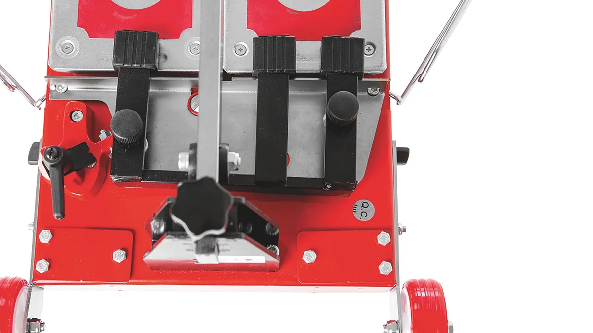 Elektrischer Fliesenschneider PowerCut 935 mm mit Beinen 2